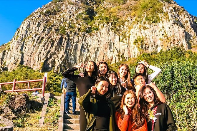 //www.som2travel.es/cdn/images/content/Corea del Sur/isla jeju5.jpg